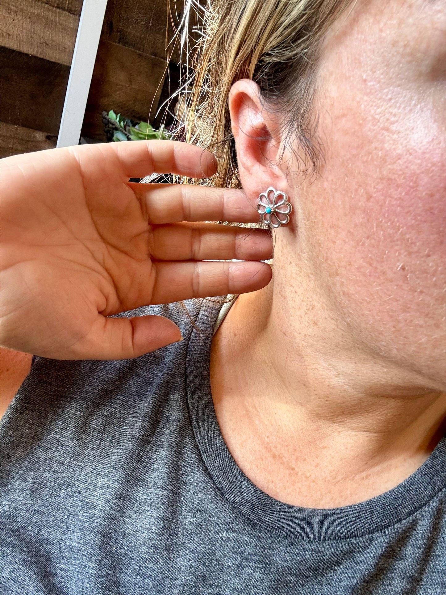 SS Flower Turquoise Zuni Cluster Earrings