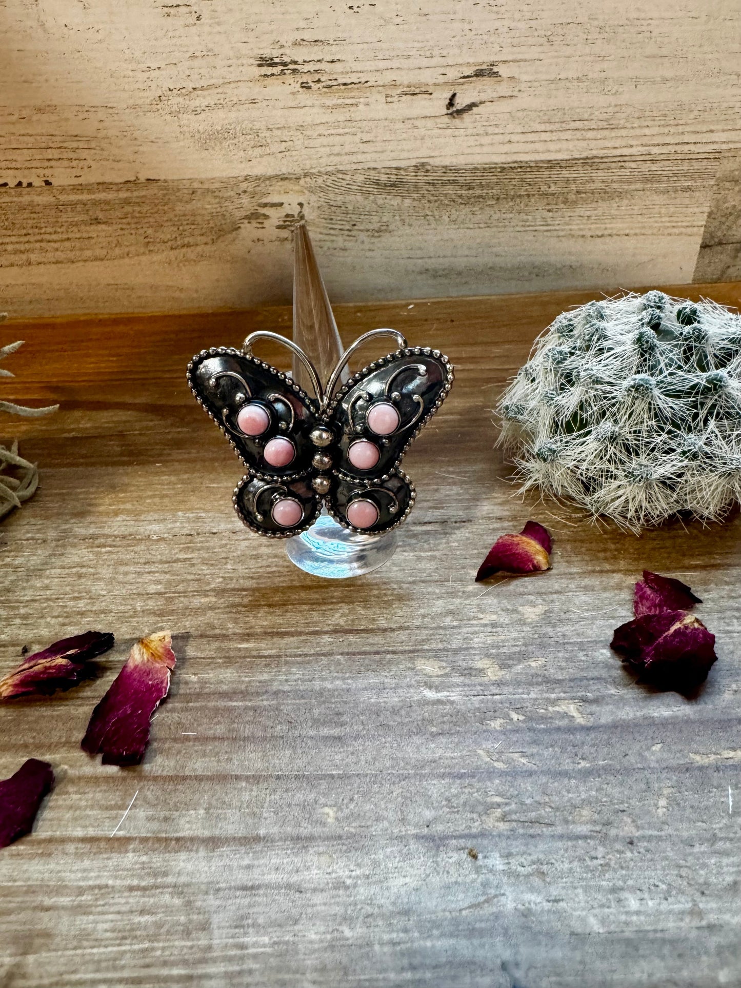 Butterfly ring - size 7.5 - pink conch and sterling silver