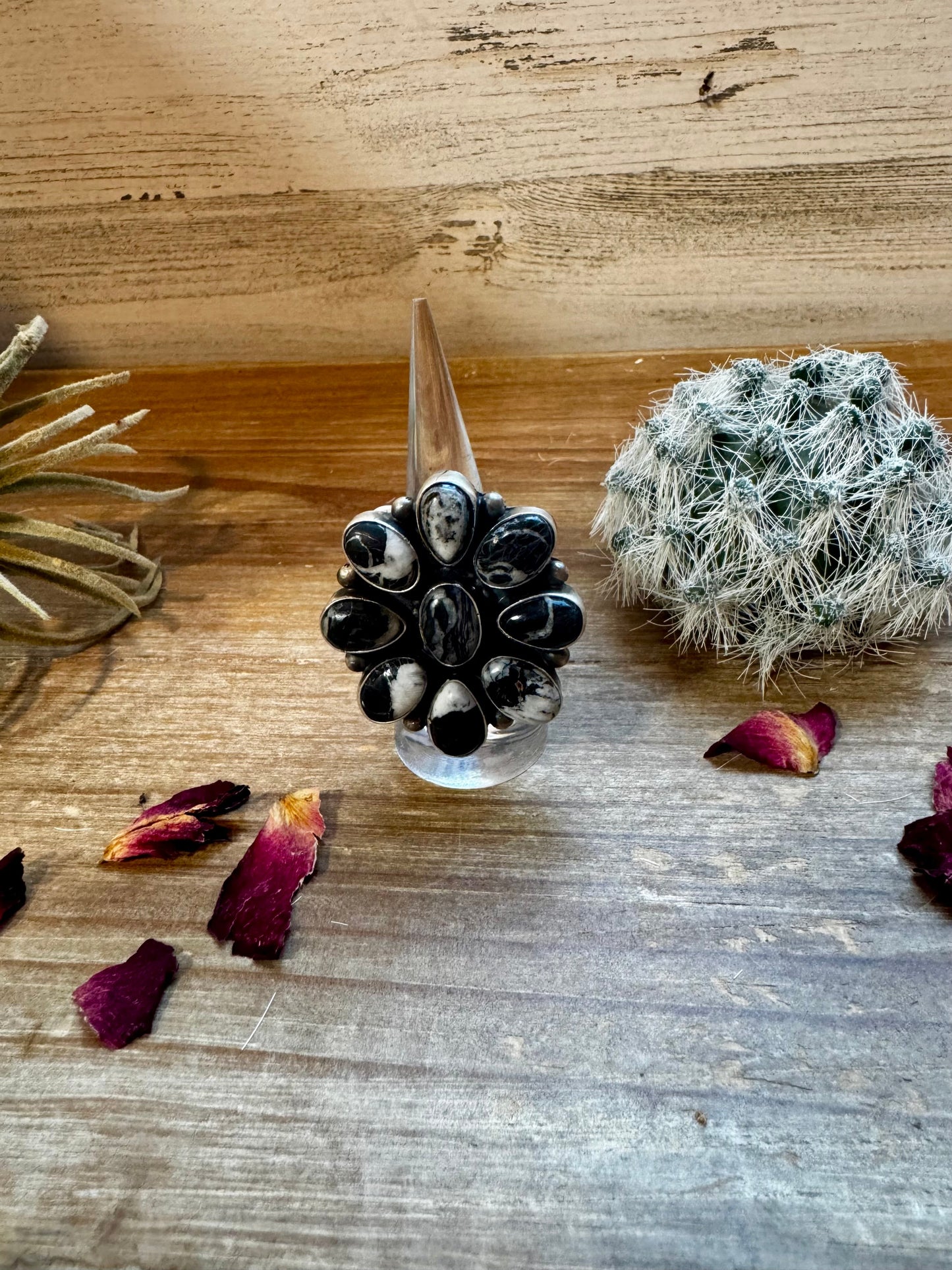 Cluster ring - size 8.5 - White Buffalo