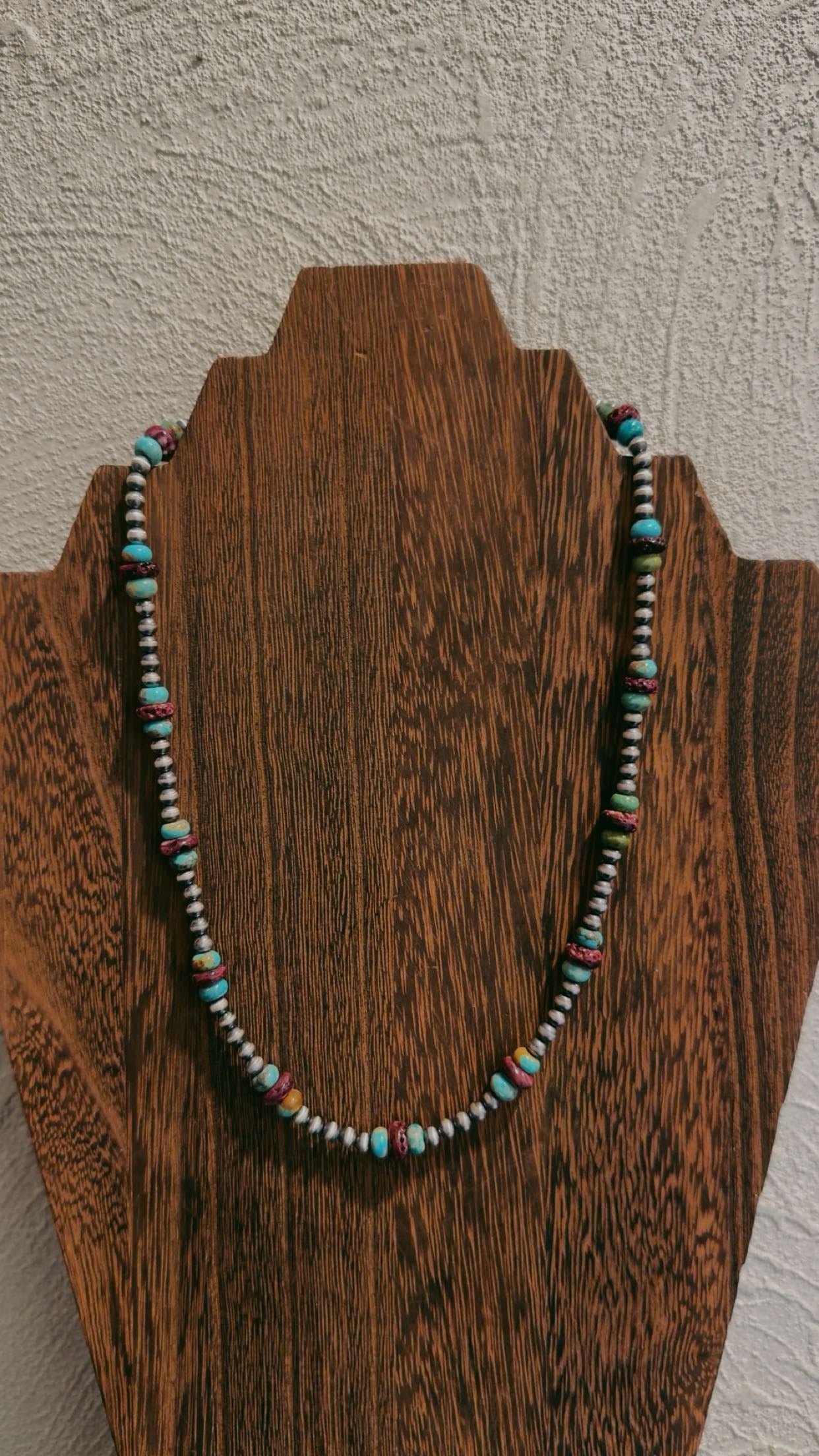 4MM turquoise and purple spiny (16-20”)