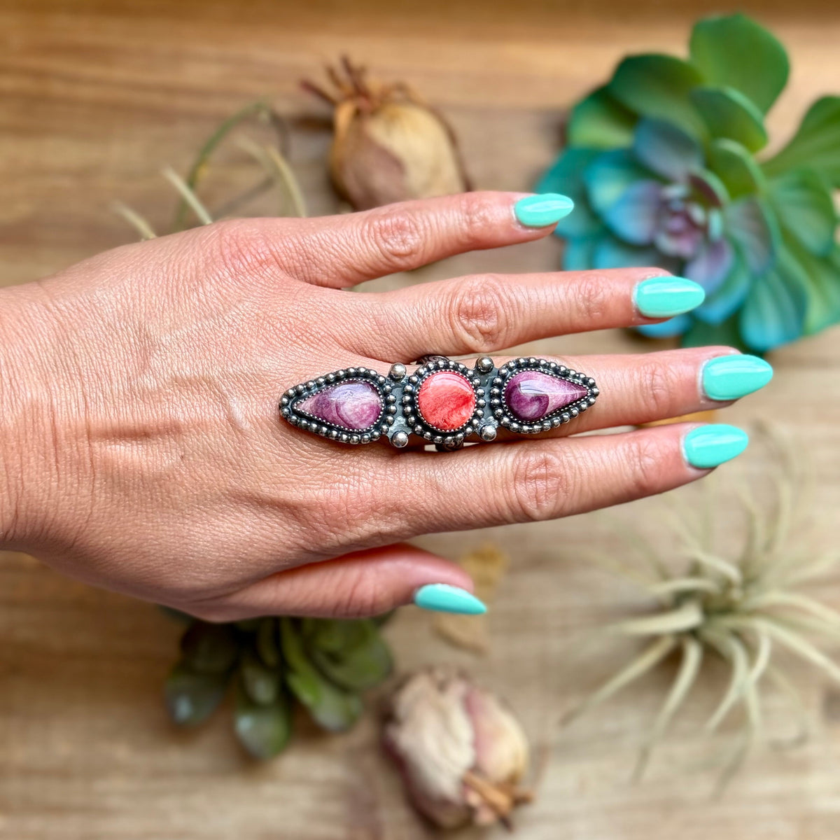 Three-Stone Purple & Red Spiny Oyster Sterling Silver - Adjustable