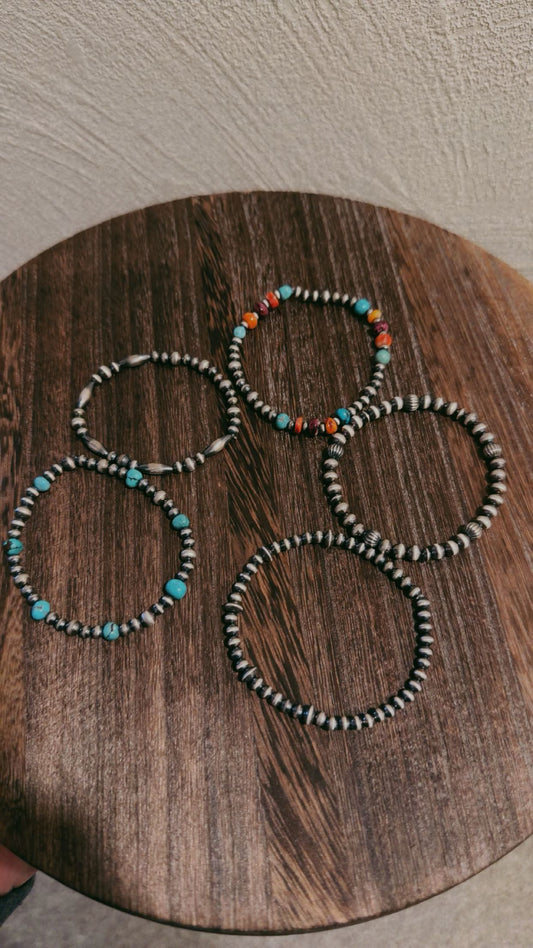 Pearl bracelets - stretchy or clasp