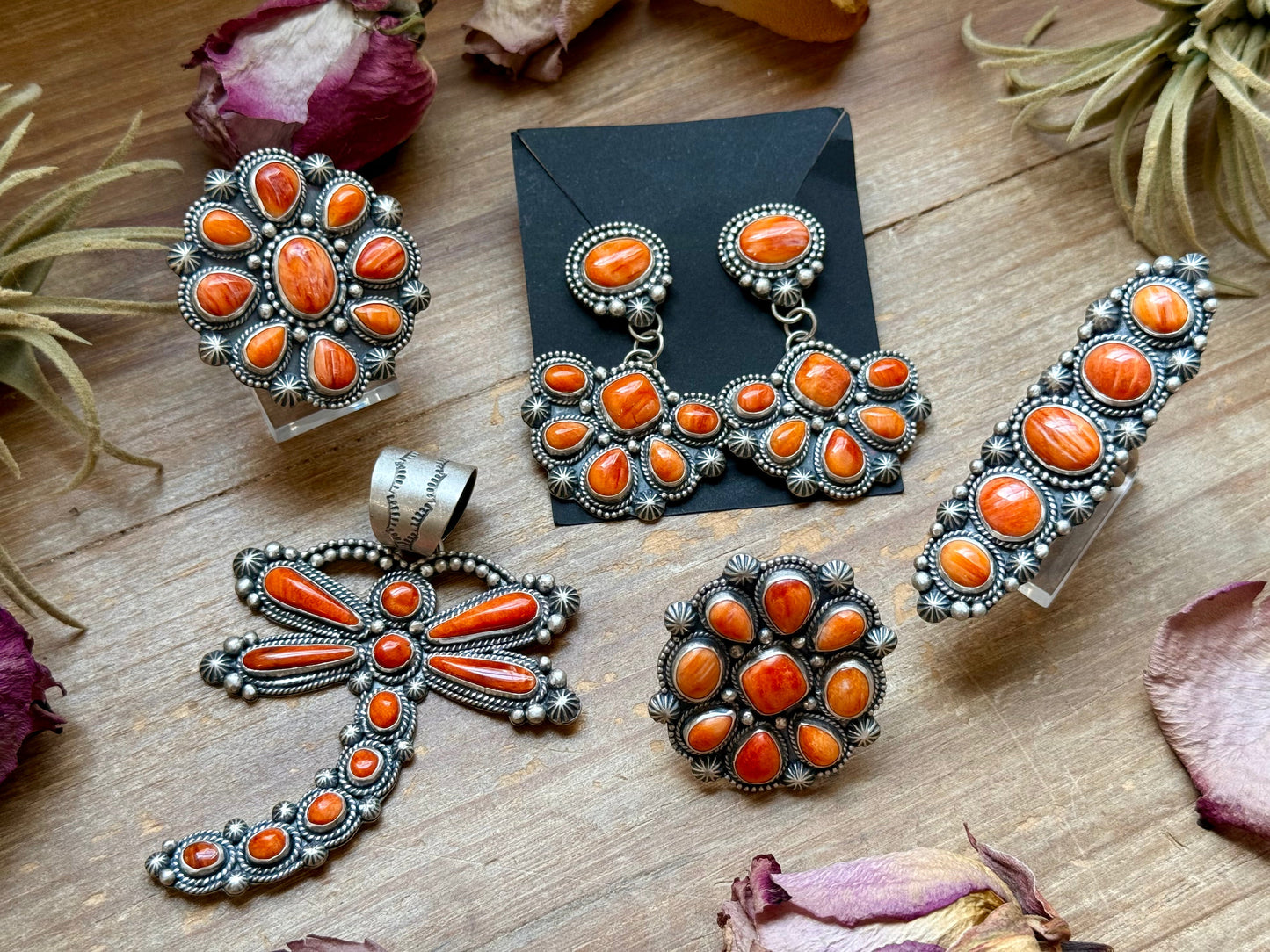 Orange Spiny Oyster Mosaic Cluster Ring - Size 7.5, Artist Shay Pfeiffer