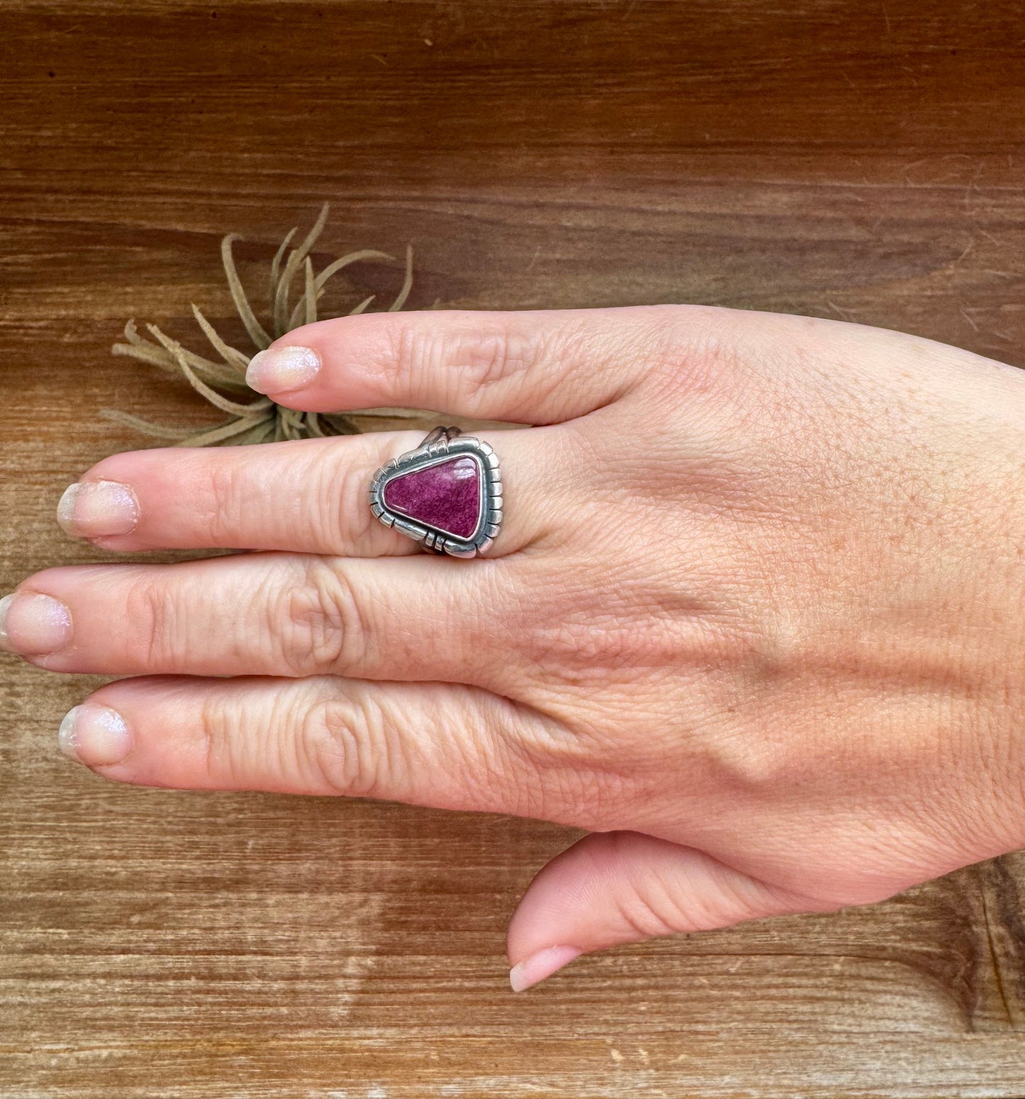 Ring - Size 7 1/2 -Red Spiny