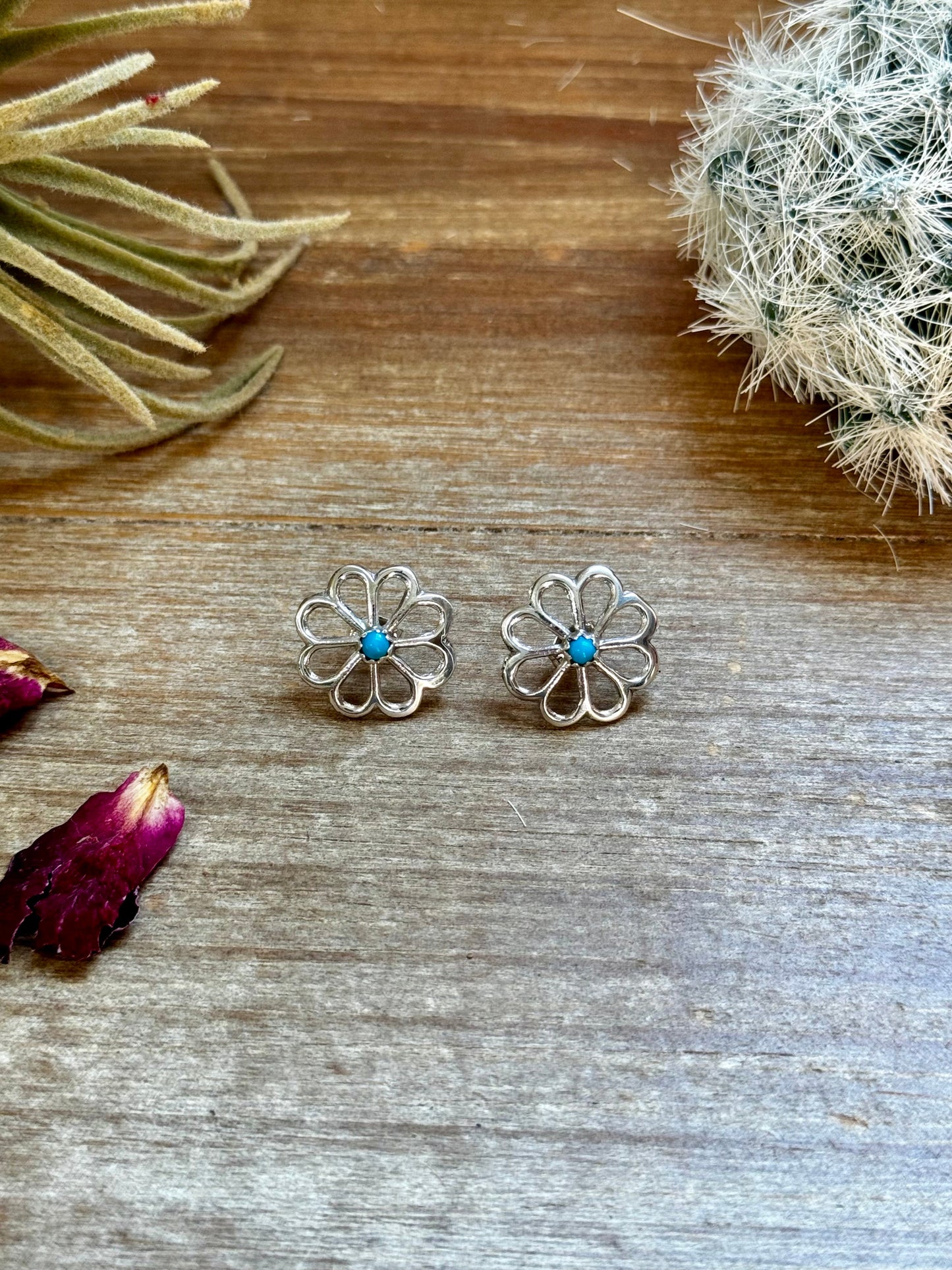 SS Flower Turquoise Zuni Cluster Earrings