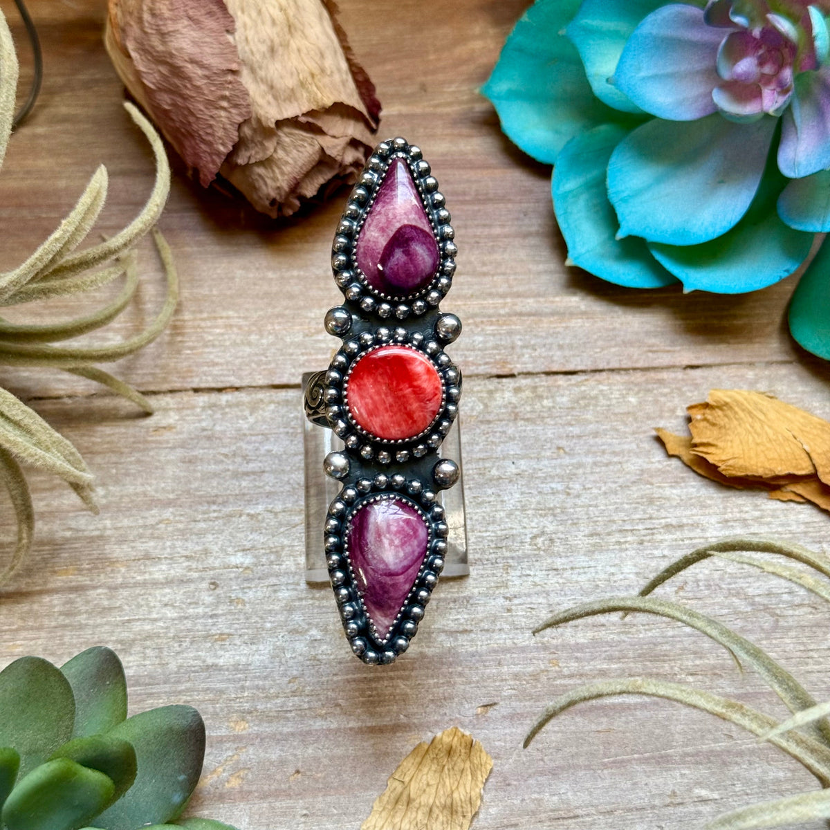 Three-Stone Purple & Red Spiny Oyster Sterling Silver - Adjustable