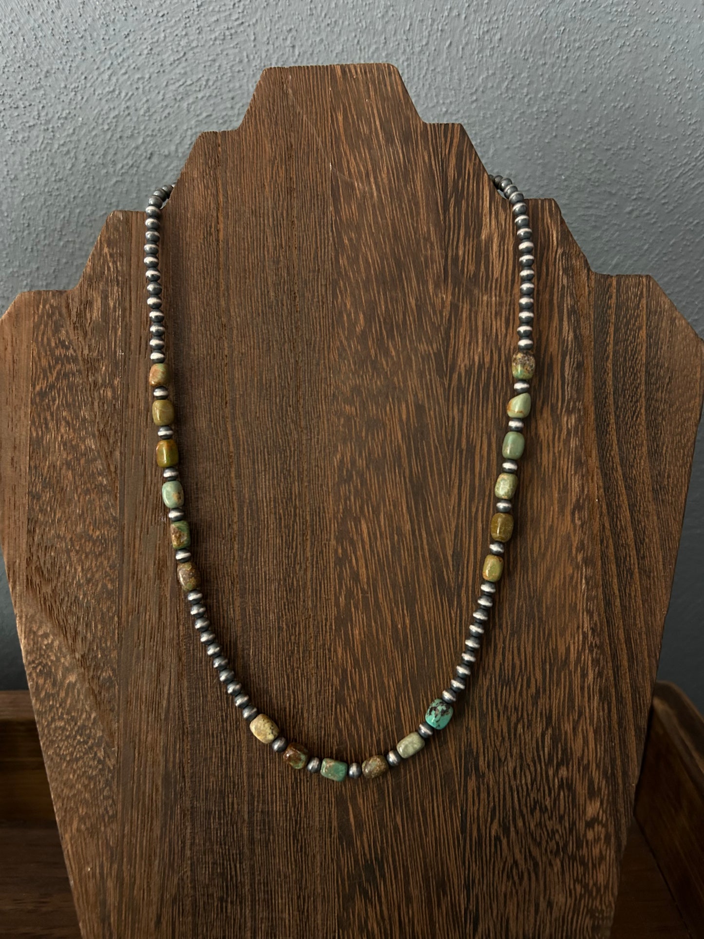 4MM with turquoise chunks