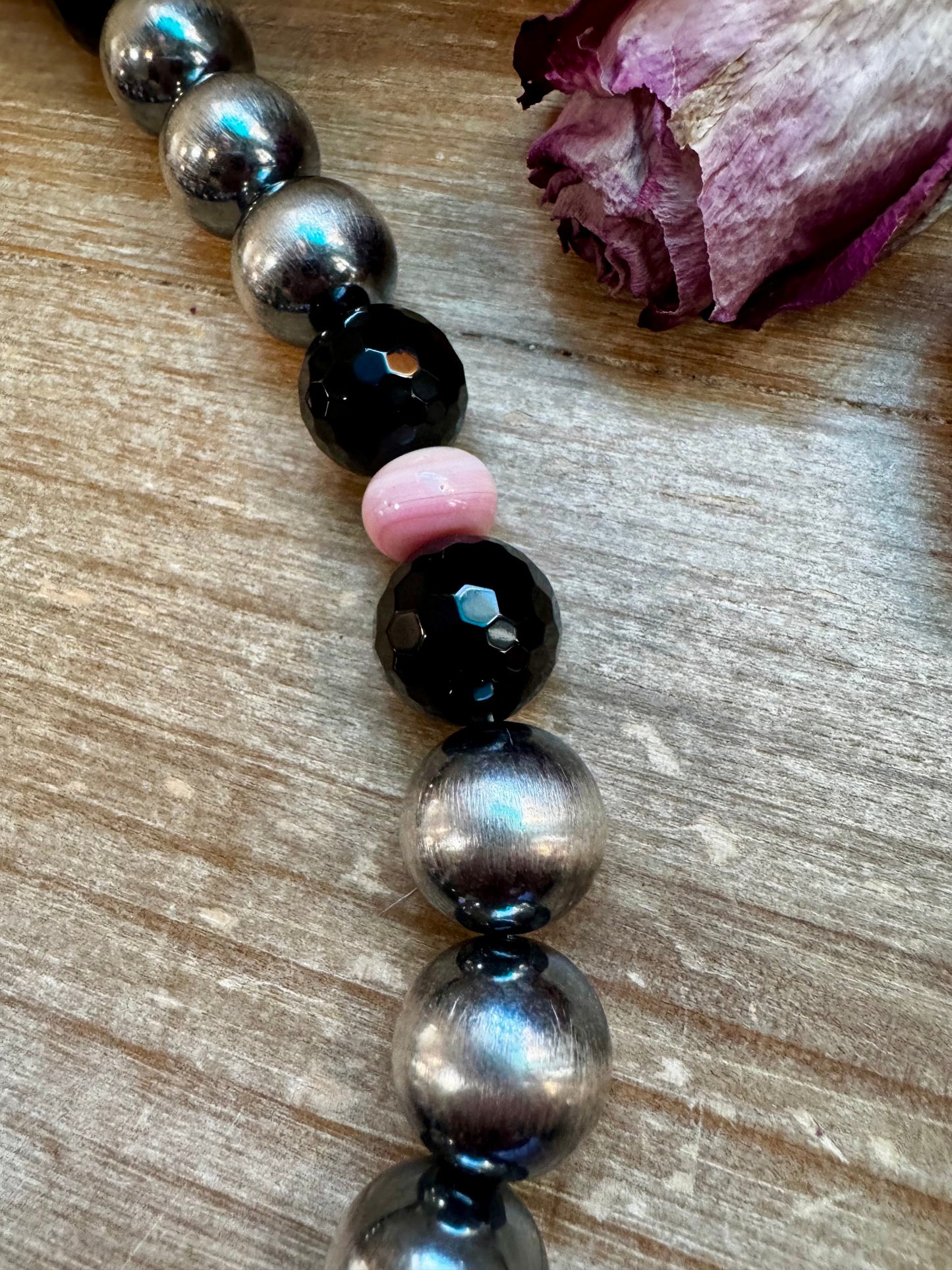 NFR Collection Necklace – 8mm & 16mm - Black Onyx & Pink Conch  – 21"