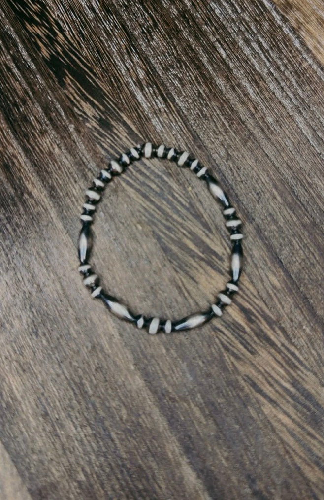 ALL pearl bracelets - RTS