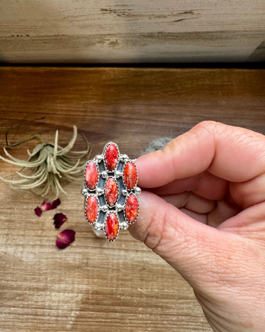 Cluster Ring - size 8 - Red Spiny