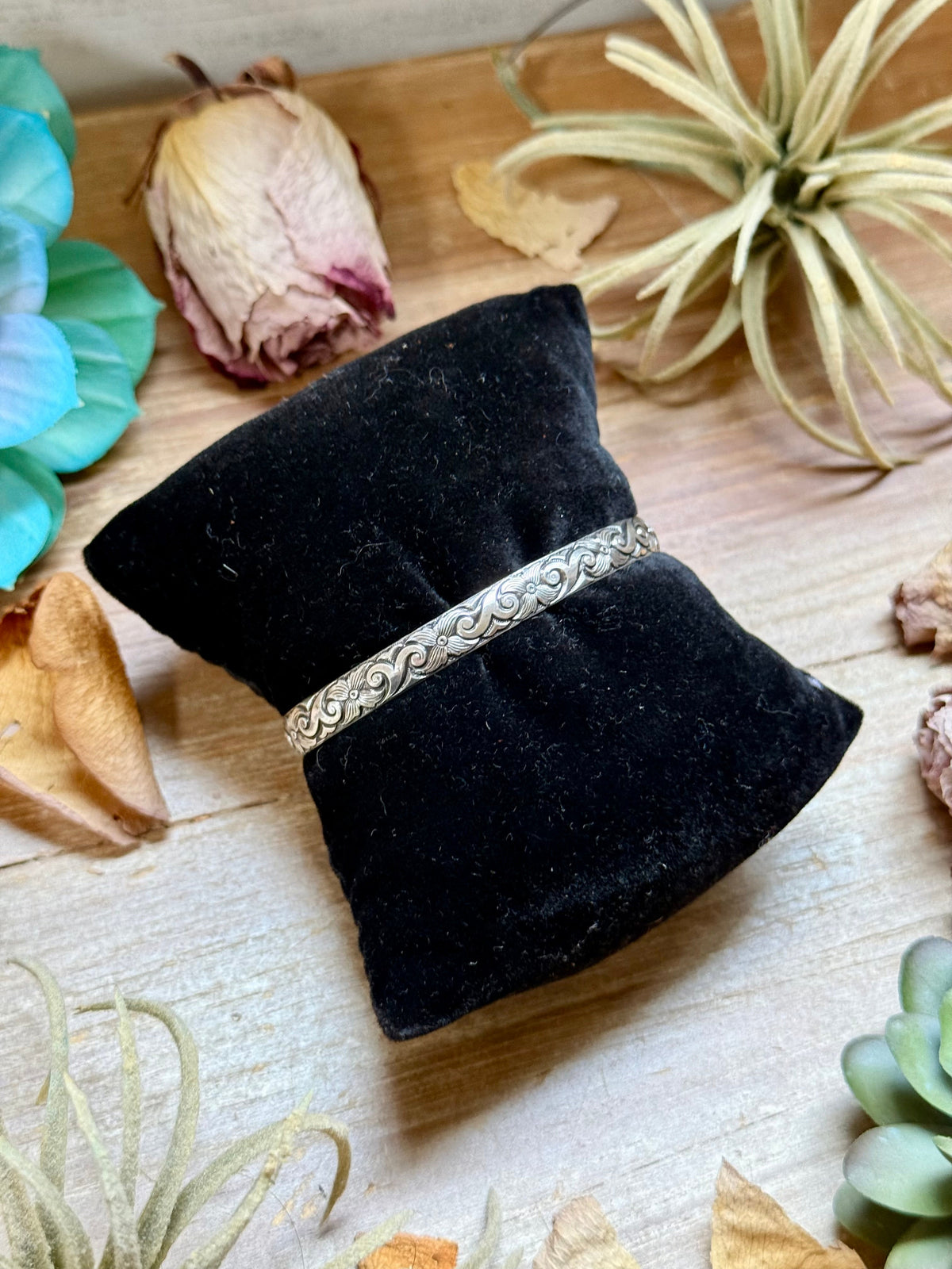 SS Cuff – Flexible Small Wrist Fit