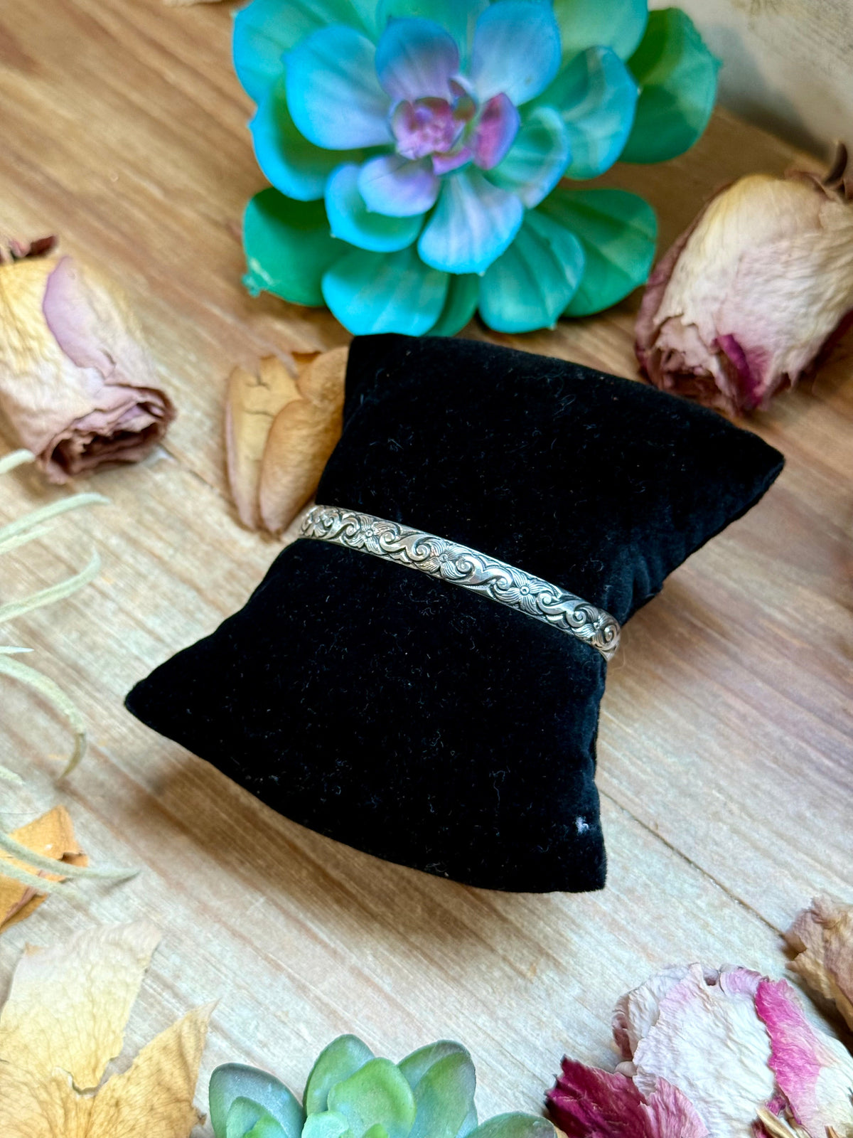 SS Cuff – Flexible Small Wrist Fit