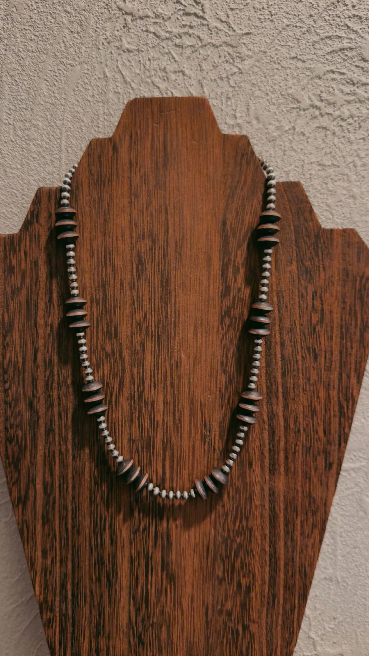 18” 4MM pearls with 10MM copper saucers