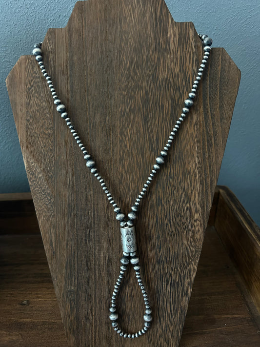 Barrel bead lariat