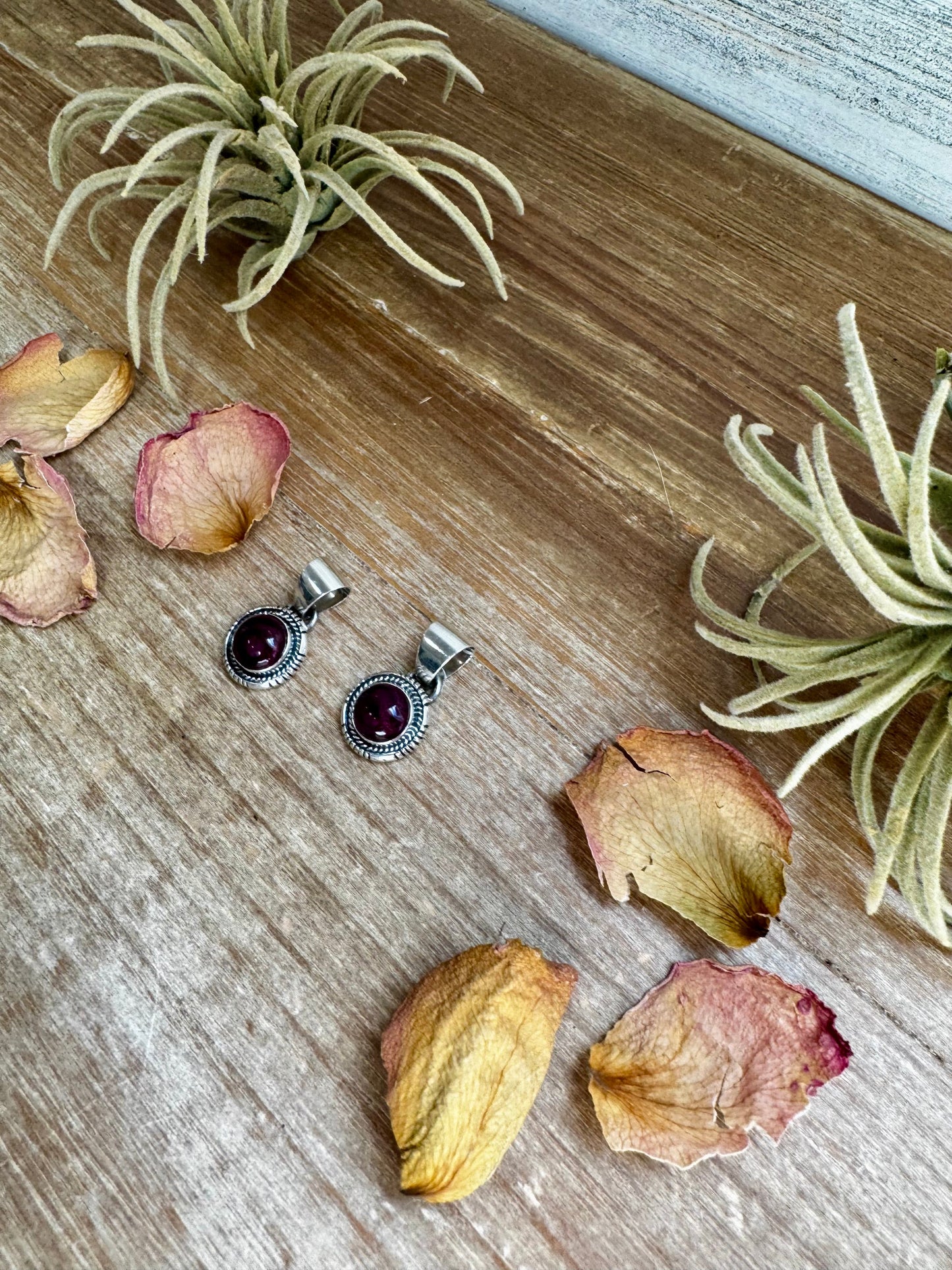 SS Purple Spiny Oyster Pendant