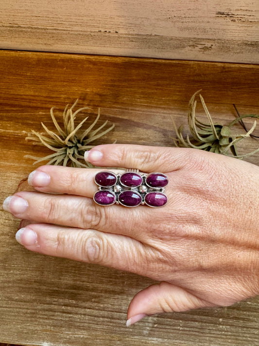 6-Stone Purple Spiny Oyster Ring – Size 8