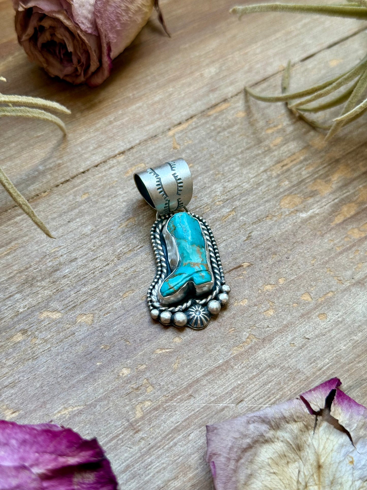 SS Kingman Turquoise Cowboy Boot Pendant – Shay Pfeiffer