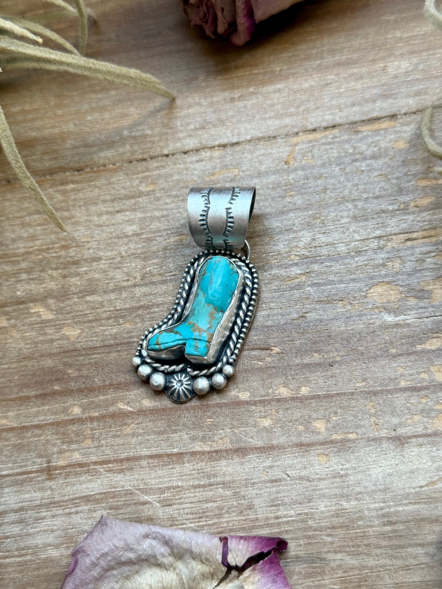 SS Kingman Turquoise Cowboy Boot Pendant – Shay Pfeiffer