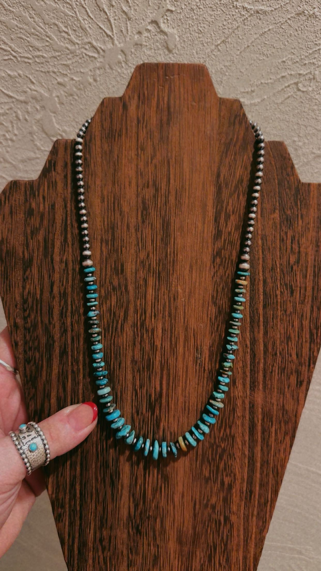 20" 4-6MM with graduated turquoise